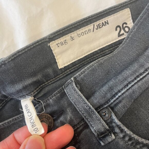 Rag & Bone 10 Inch Capri in Black Flamingo Size 26 - Picture 6 of 6